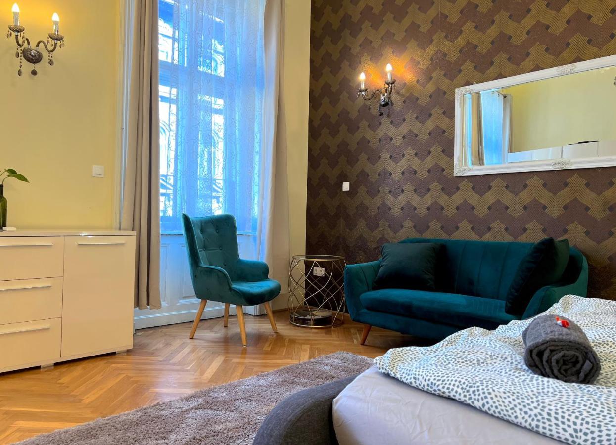 N38 Apartments By Small Home Budapest Esterno foto