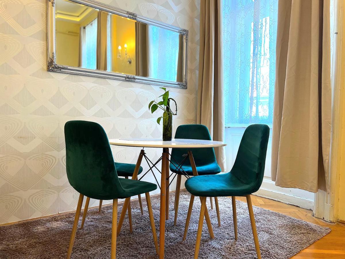 N38 Apartments By Small Home Budapest Esterno foto